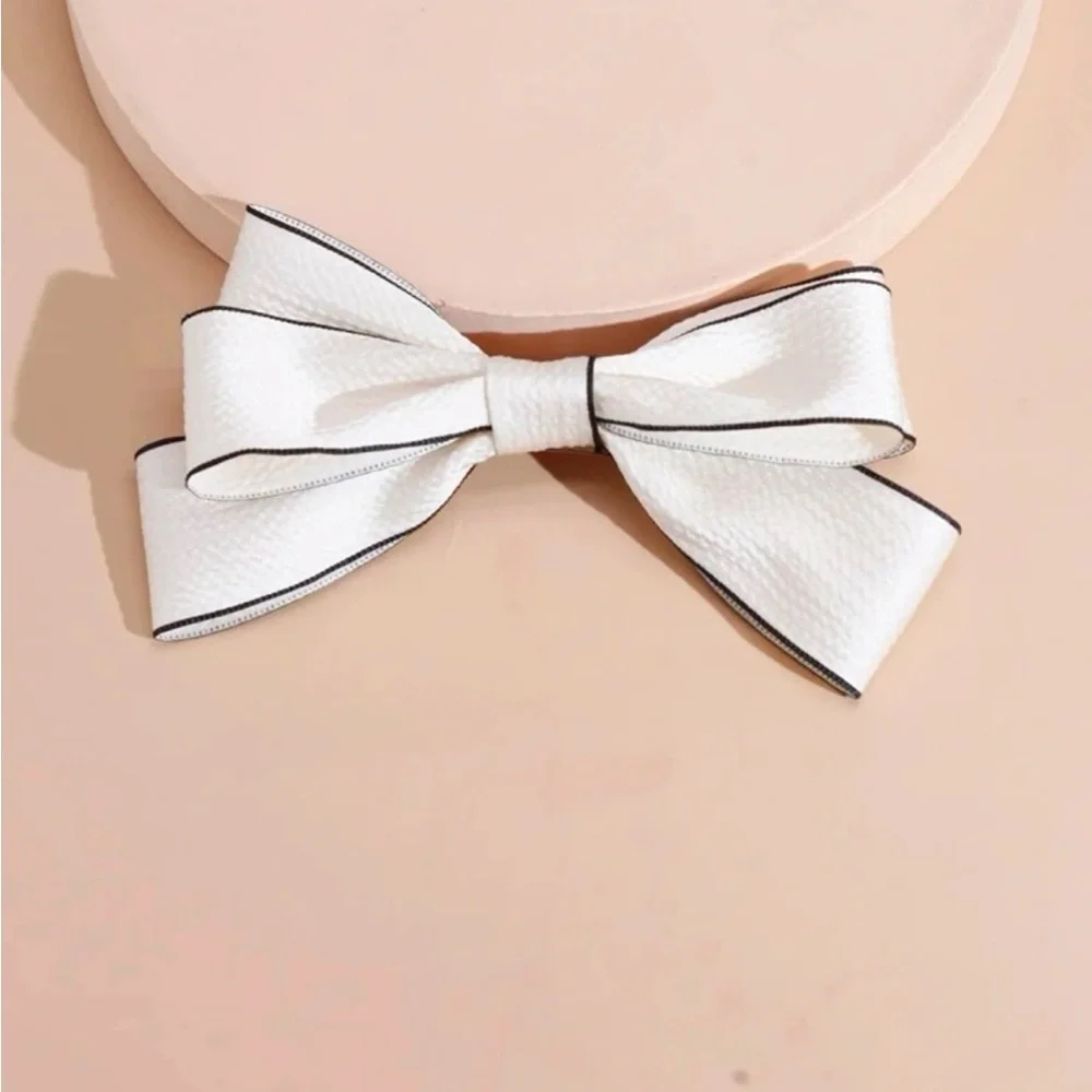 White And Black Trim Ribbon Bow Hair Clip - Picture 2 of 4